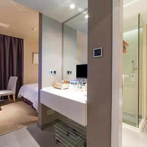 Without Window King Room